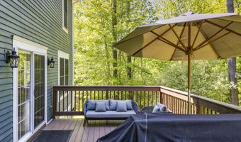 33 Taywood Rd, Auburn, ME 04210