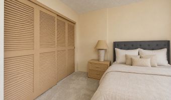 430 Lewers St 1105, Honolulu, HI 96815