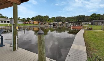 1610 Juno Trl, Astor, FL 32102
