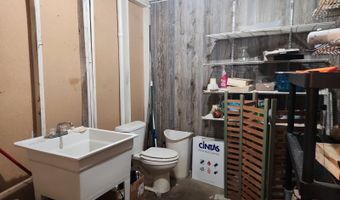 712 714 E Main St, Antlers, OK 74523