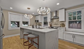 628 GREAT FALLS Rd, Rockville, MD 20850