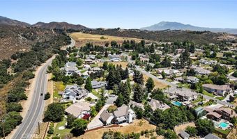 13532 Pineridge Ct, Yucaipa, CA 92399