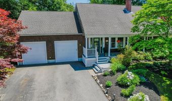 122 Sylvan Dr, East Greenwich, RI 02818