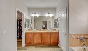 5708 Oak Bend Dr, Las Vegas, NV 89135