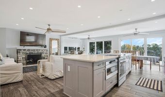 125 ISLAND VIEW Dr, Annapolis, MD 21401