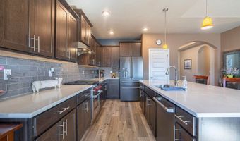 2926 Canter Ave, Albany, OR 97322