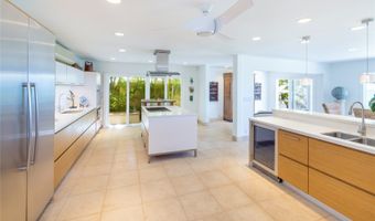 756 Mokulua Dr, Kailua, HI 96734