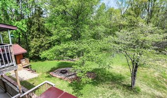 303 N Hickory Hills Dr, Columbus, IN 47201