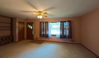 2214 Milo Ave, Albert Lea, MN 56007