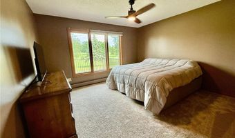 1810 Lakewood Ave, Albert Lea, MN 56007