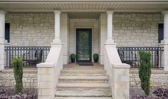 410 Crooked Stick Dr, Bedford, IN 47421