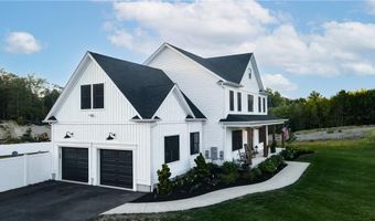 41 Wintergreen Way, Glocester, RI 02814