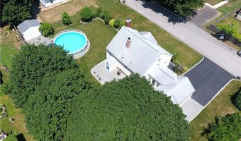 29 Harvest Dr, Coventry, RI 02816