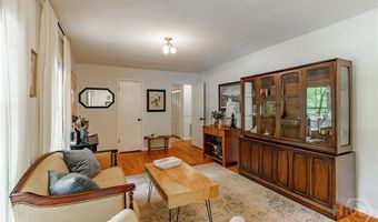 655 University Cir, Athens, GA 30605