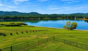 481 Masters Ln, Bean Station, TN 37708