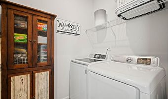 137 Lynwood Ln, Ball Ground, GA 30107