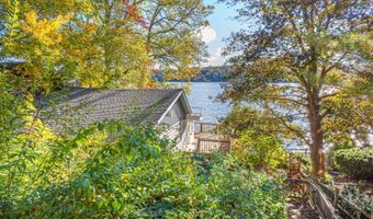 2102 Lakeside Dr, Alloway, NJ 07422