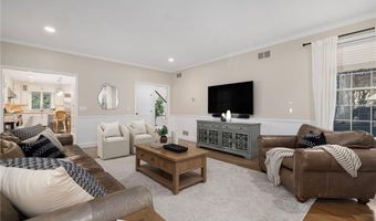 5 Morgan Ct, Lincoln, RI 02865