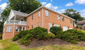 5418 5th Ave, Altoona, PA 16602