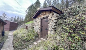 719 Viewpoint Rd, Ahsahka, ID 83520