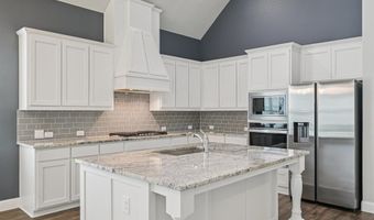 600 Race Dr, Heath, TX 75126