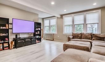 54 W 4TH St, Bayonne, NJ 07002
