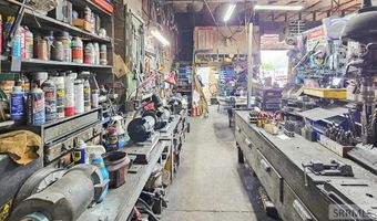 331 N Idaho St, Arco, ID 83213