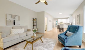 3905 COOK St, Alexandria, VA 22311