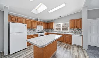 701 Missouri River Dr, Adrian, MI 49221