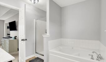 5595 Auburndale Dr, Bargersville, IN 46106