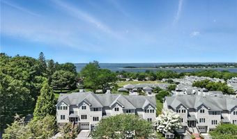 469 North Ln, Bristol, RI 02809