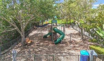 6005 ADAGIO Ln, Apollo Beach, FL 33572