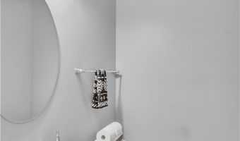 1304 Pointe View Dr, Adams Twp., PA 16046