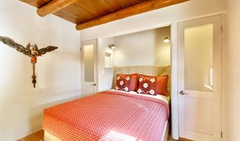 2007 Indian School Rd NW, Albuquerque, NM 87104