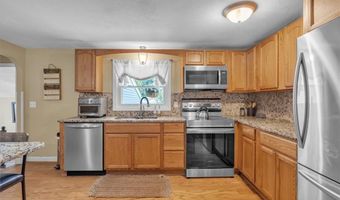 144 Hines Rd, Cumberland, RI 02864