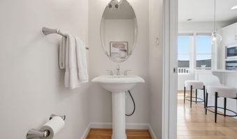 1149 S MONROE St, Arlington, VA 22204