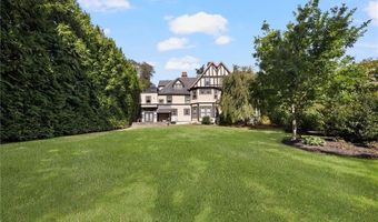 107 Old Beach Rd 2, Newport, RI 02840