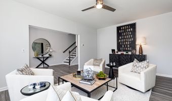 817 York Aly, Acworth, GA 30102