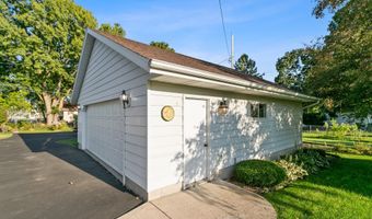 118 Main St, Arlington, WI 53911