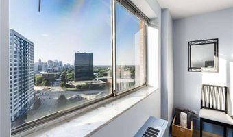 215 Piedmont 2208, Atlanta, GA 30308