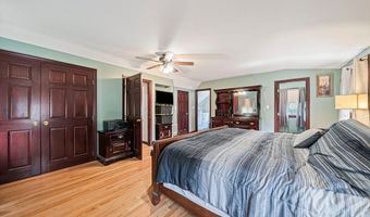 848 Brockton Ave, Abington, MA 02351