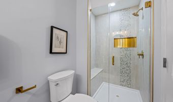 3904 MOUNT PLEASANT Ave, Baltimore, MD 21224