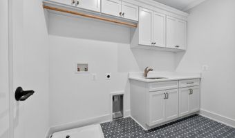 7804 CUSTER Rd, Bethesda, MD 20814