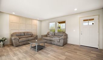 906 Denney Rd, Albany, KY 42602