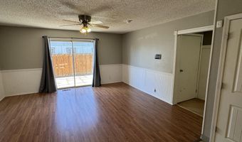 217 7th St, Fernley, NV 89408