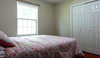 8307 SATINLEAF Ct, Bowie, MD 20715