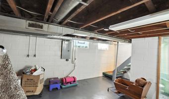 95 S 11th Ave, Beech Grove, IN 46107