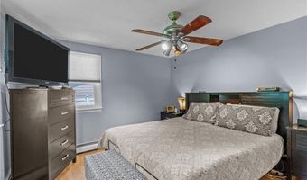21 High Service Ave, North Providence, RI 02911