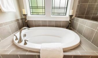 2716 Willow Rock Ln, Apex, NC 27523