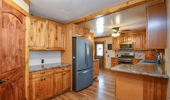 303 CHURCH St, Algoma, WI 54201